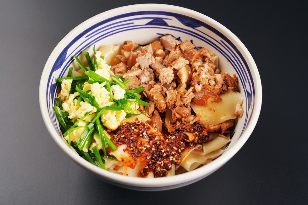 手工肉臊子油泼扯面图片