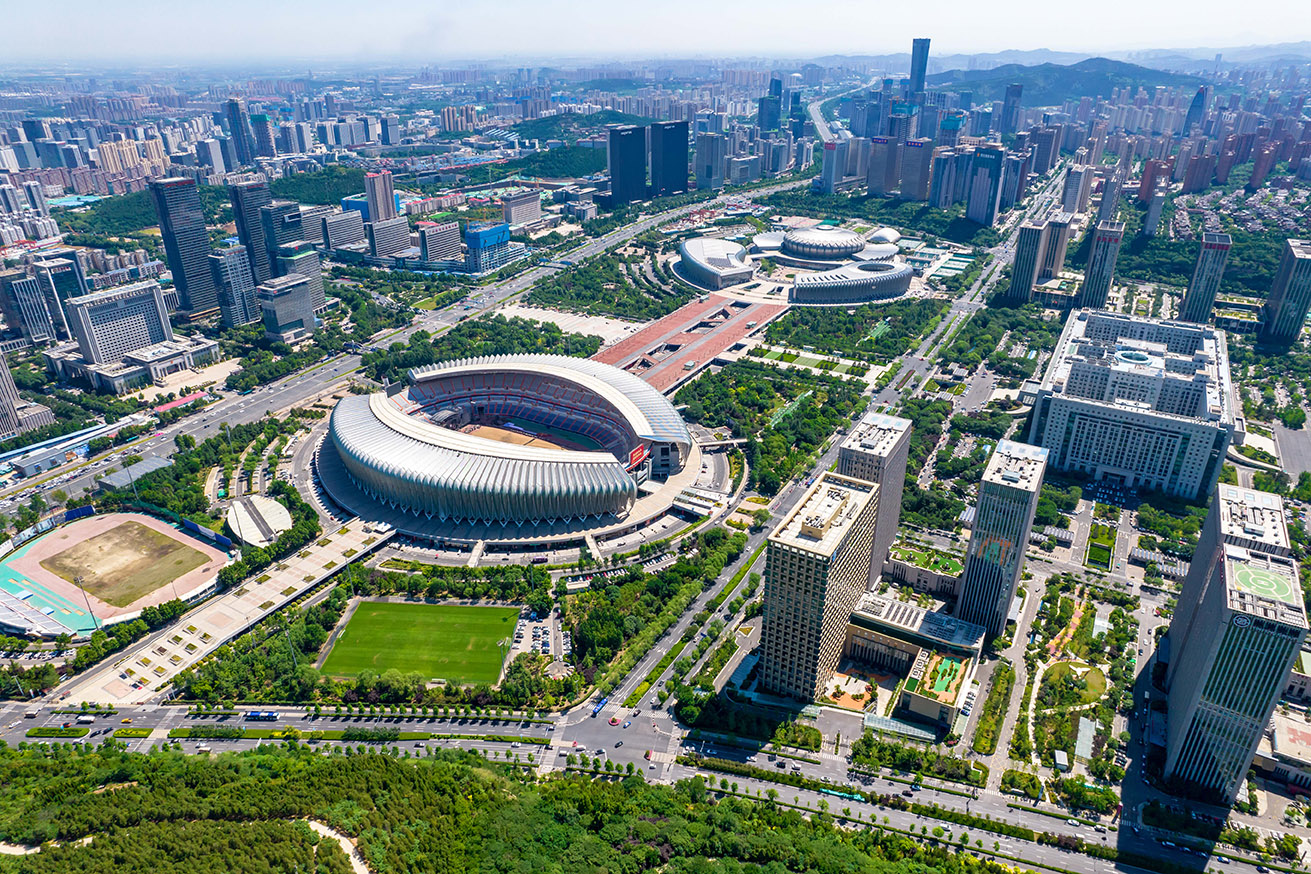 山东济南城市高楼建筑航拍摄影图