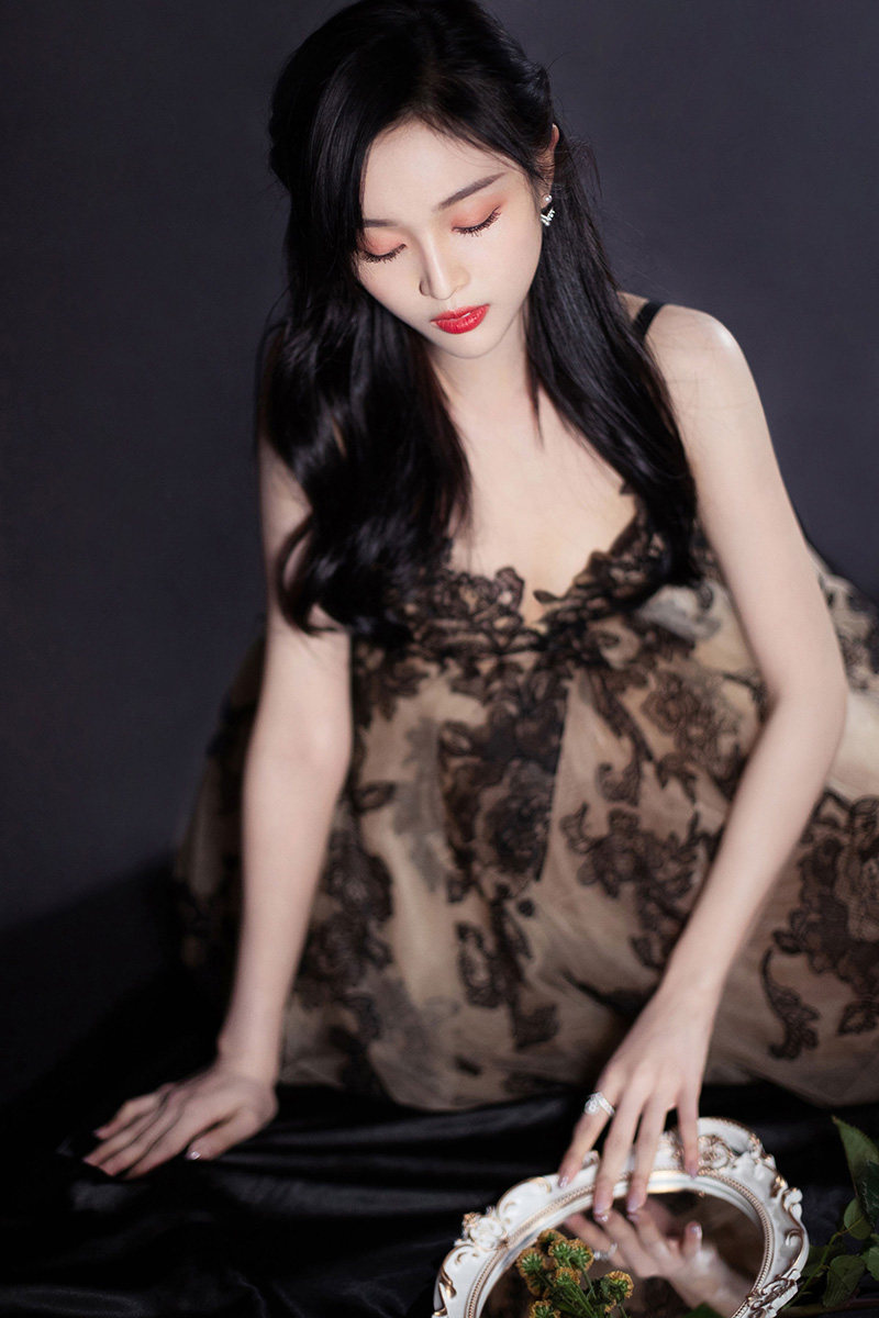 亚州美女性感写真图片集