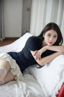 美女亚洲人体艺术性感写真图片